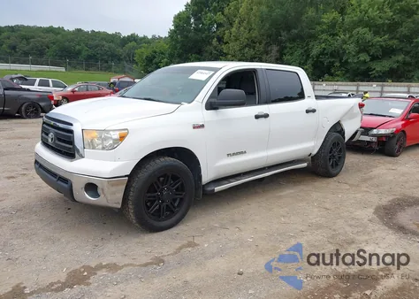 2012 Toyota Tundra Grade 5.7L V8 из США, поврежденный, VIN 5TFDW5F10CX261167